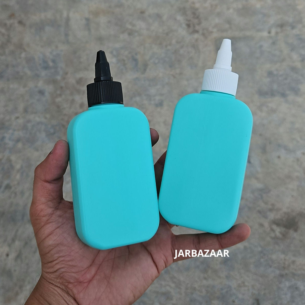 125 ML Flat Tile Green HDPE Bottle with Nozzel Caps
