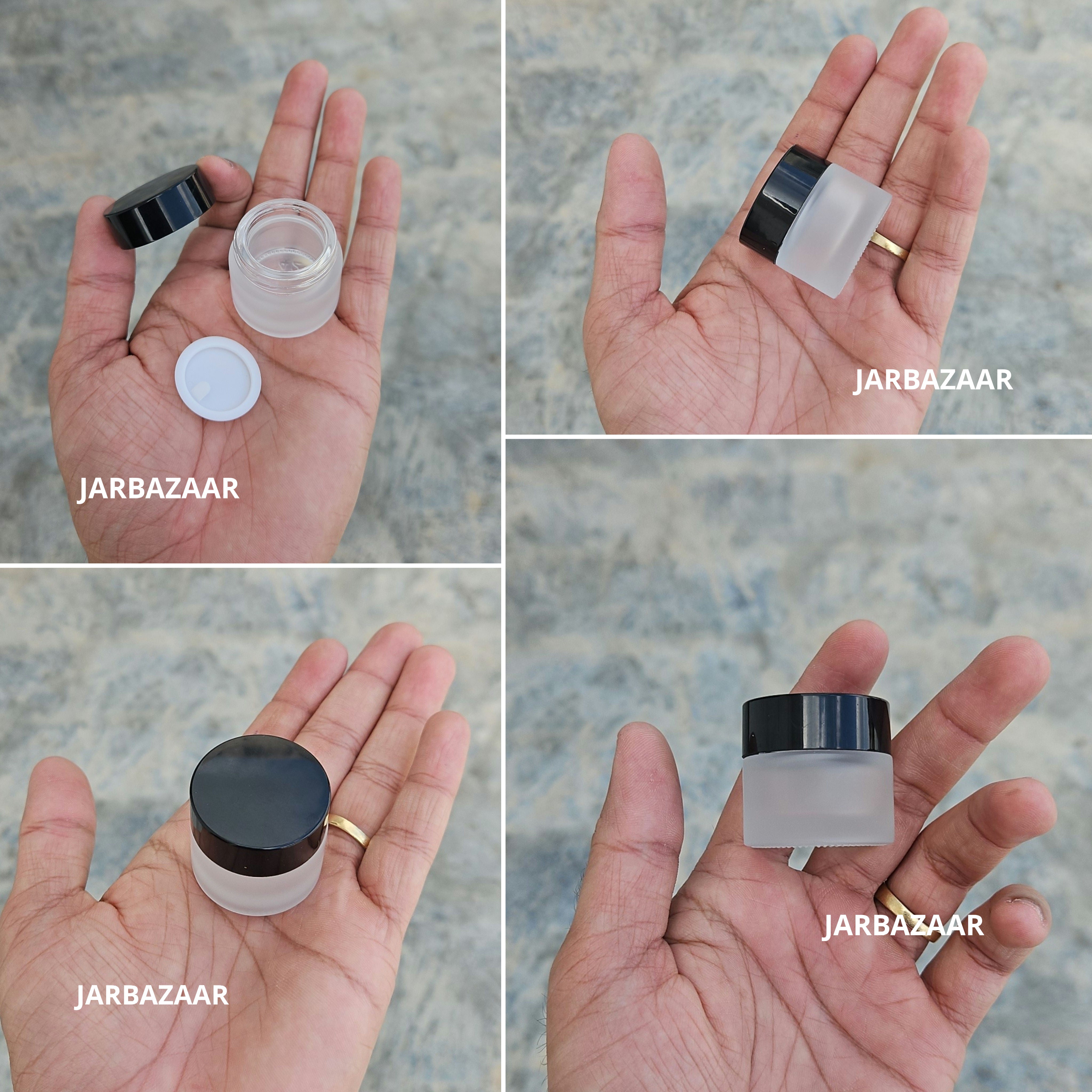 10 Gram Clear Frosted Glass Jar (Black/White Cap)