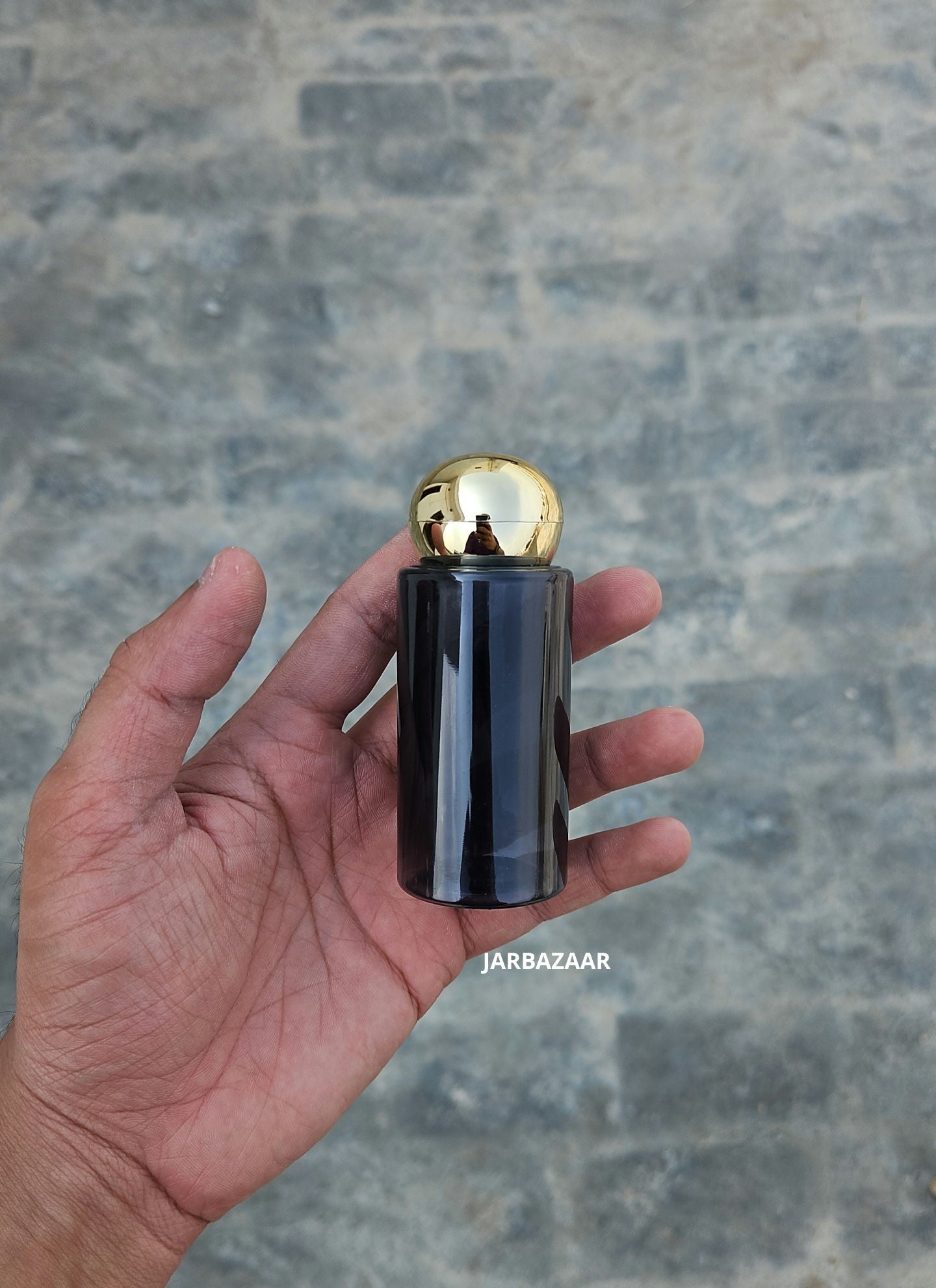 60 ML T.R Black Bottle (Golden Dome Cap)