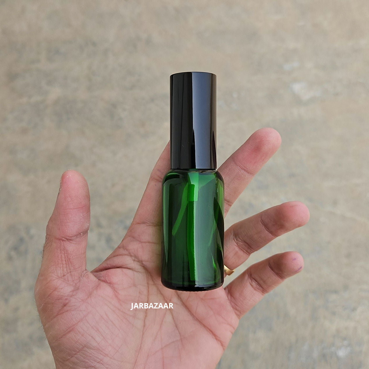 30 ml Green Glass bottle (With Premium Black Serum Pumps)