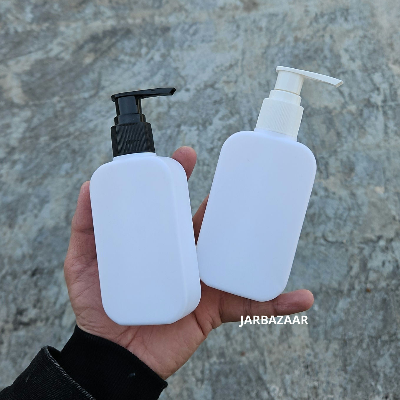 125 ML Flat White - HDPE BOTTLE (With Plain Dispenser Pumps)