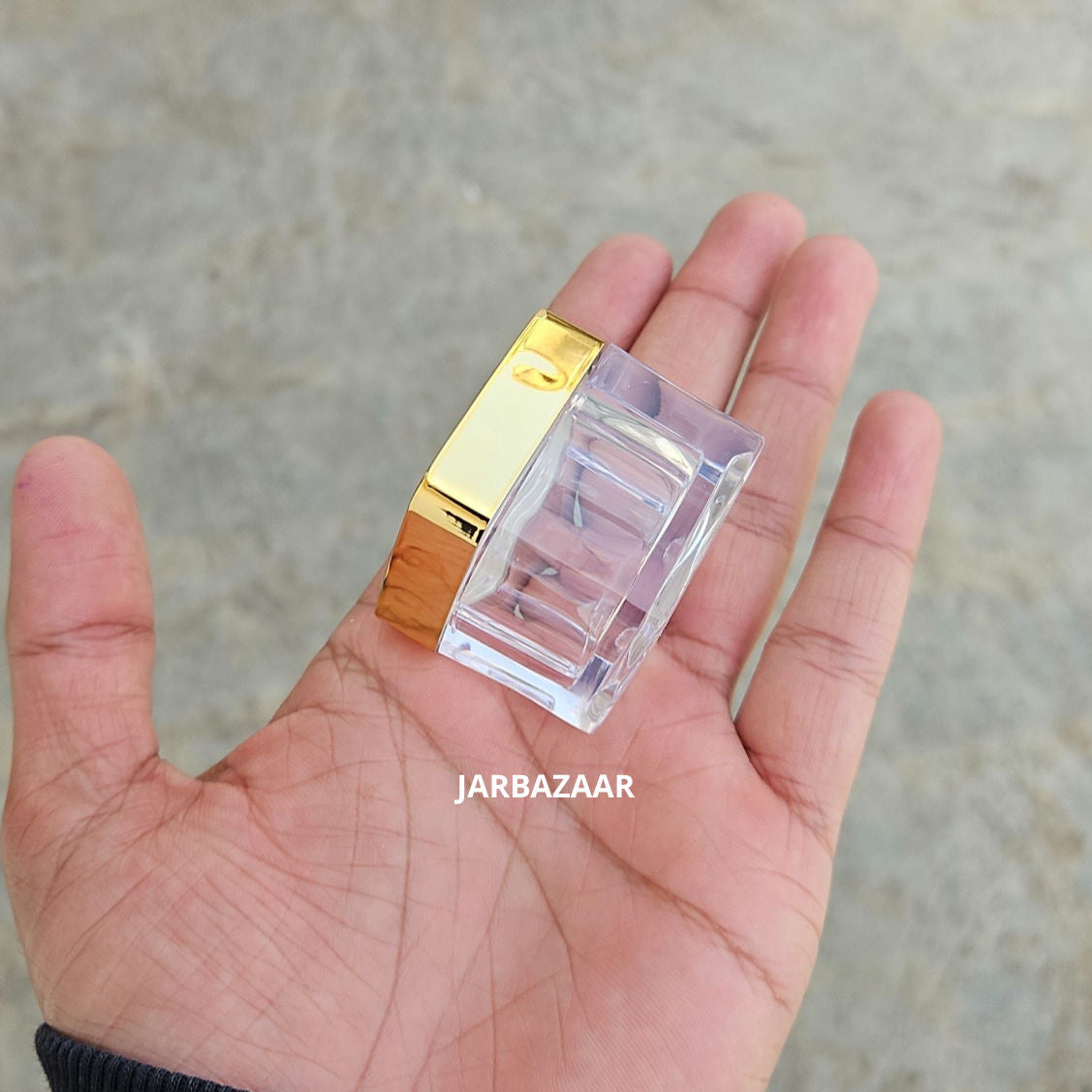 15 Gram Square Acrylic Jar (Golden Cap)