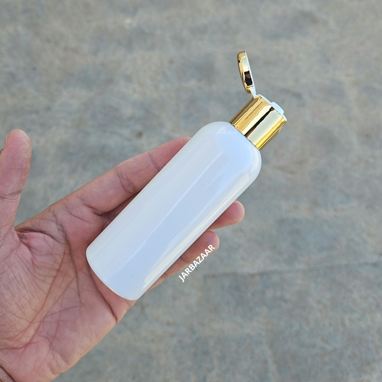 100 ML Avon White Pet Bottle (With Golden Fliptop Caps)