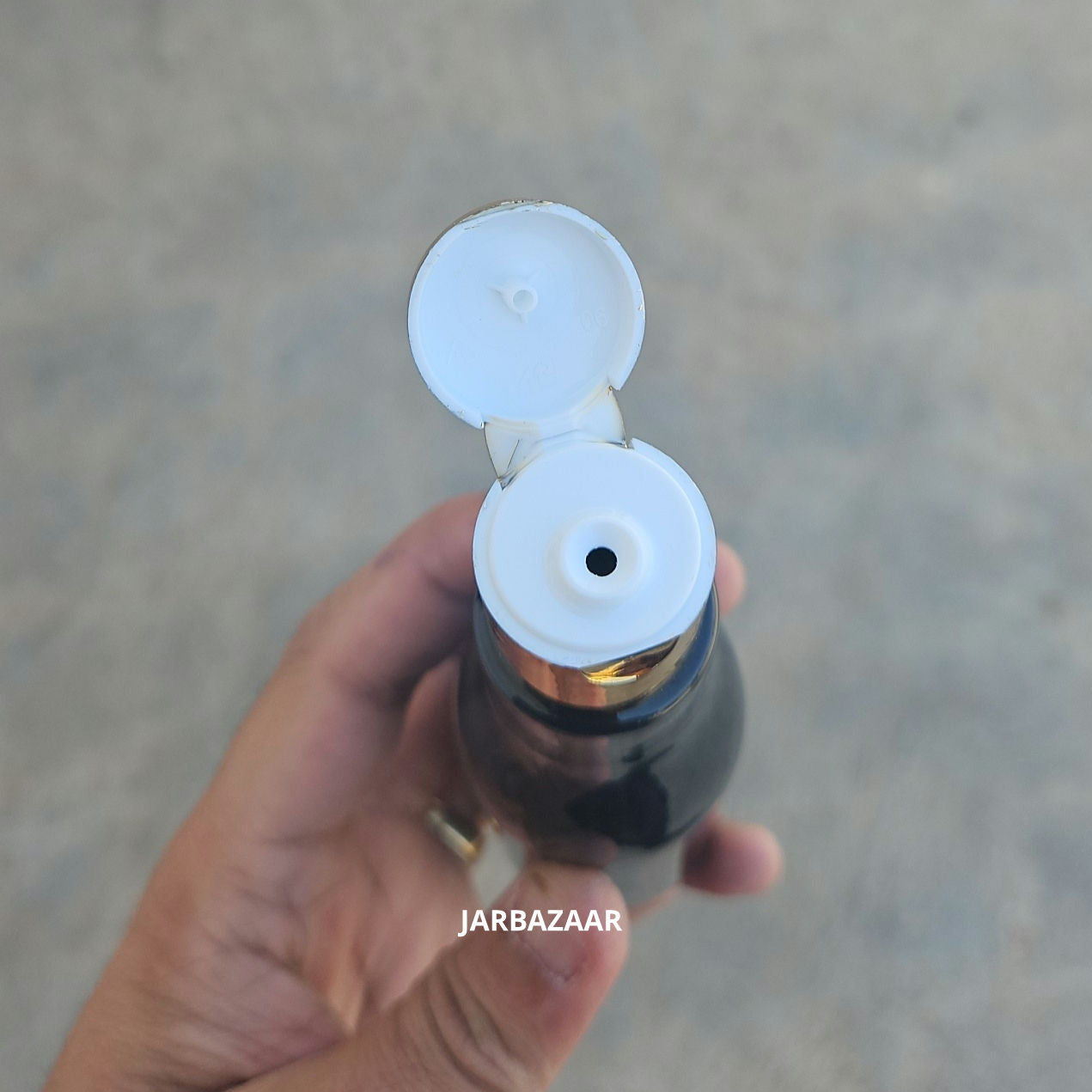 100 ML Asta Black Pet Bottle (With Golden Fliptop Caps)