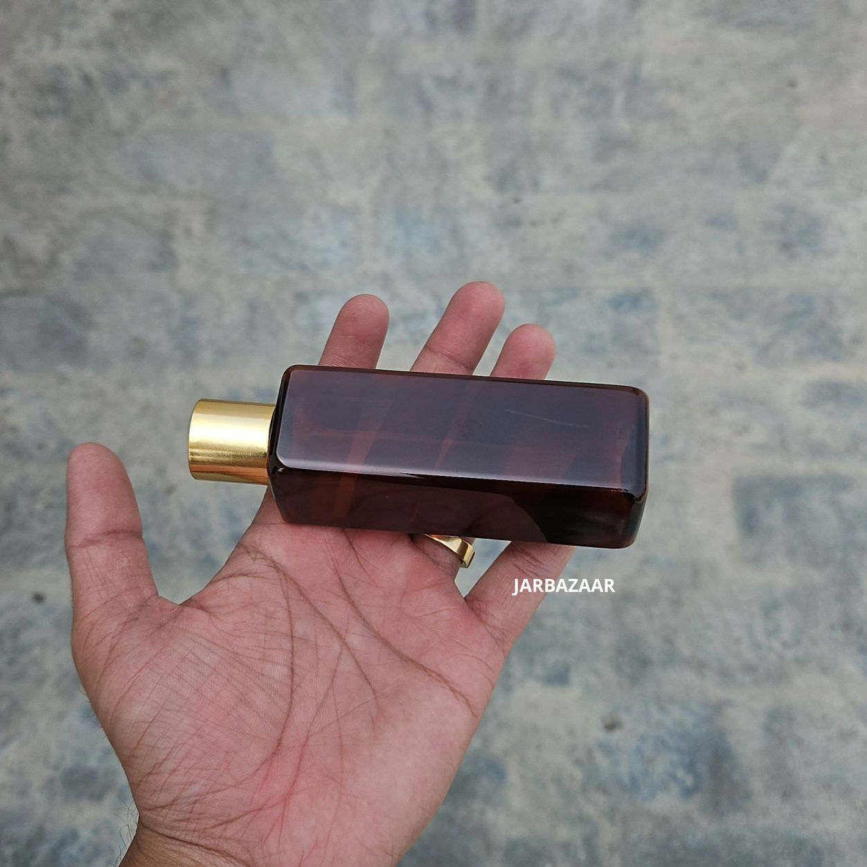 100 ml Square Amber Pet Bottle (Golden Cap)