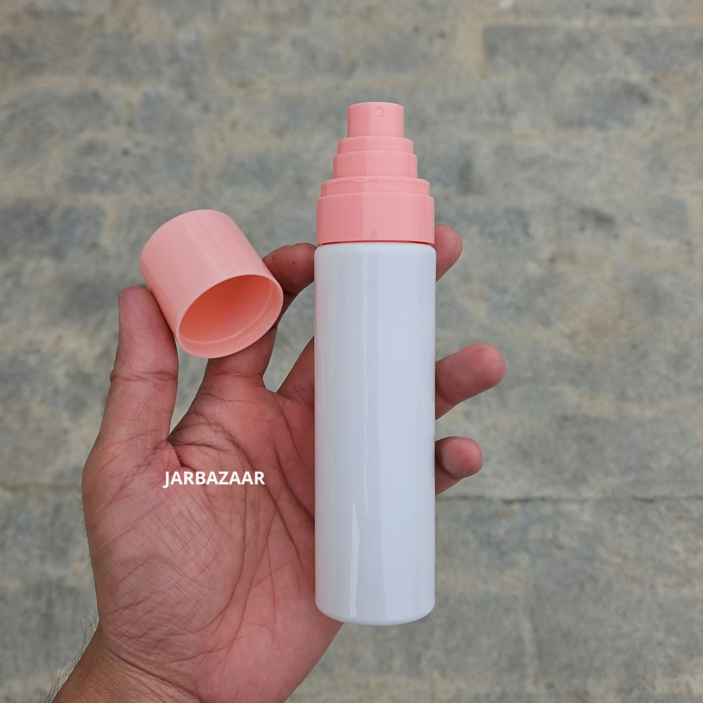 100 ML Sleek White Pet Bottle (With Pink Opaque Spray Pumps)