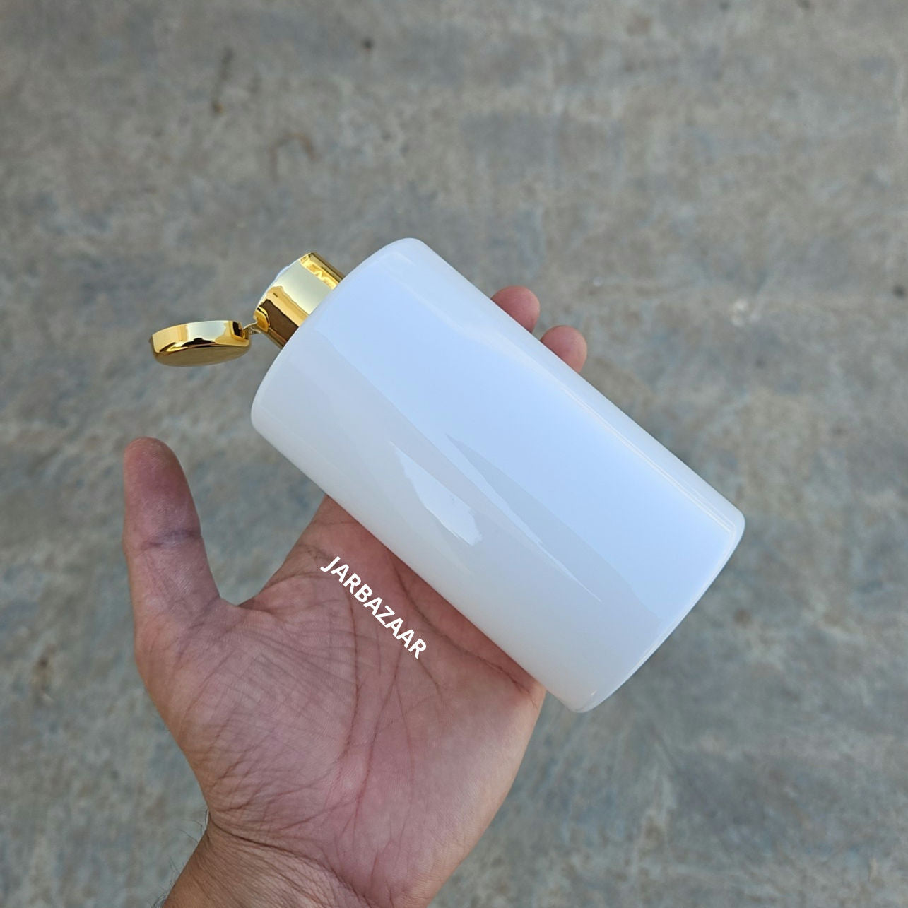 400 ML Rio White Pet Bottle (With Golden Fliptop Caps)