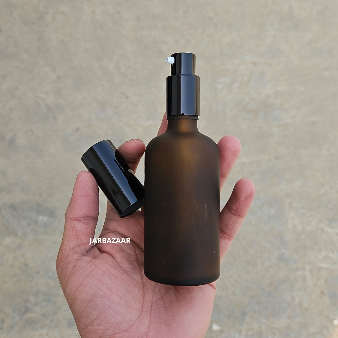 100 ml Amber Frosted Glass bottle (With Premium Black Serum Pumps)