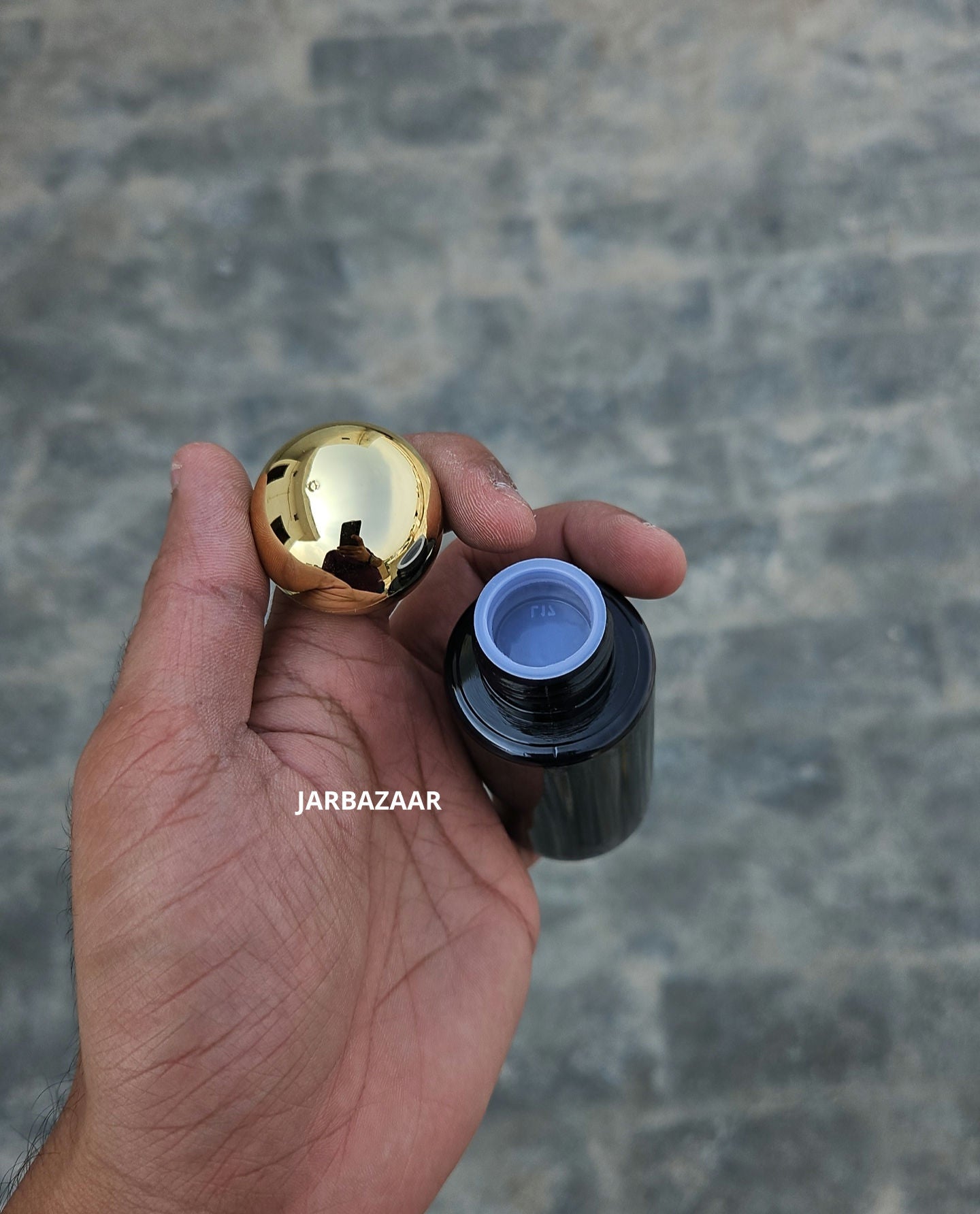 60 ML T.R Black Bottle (Golden Dome Cap)