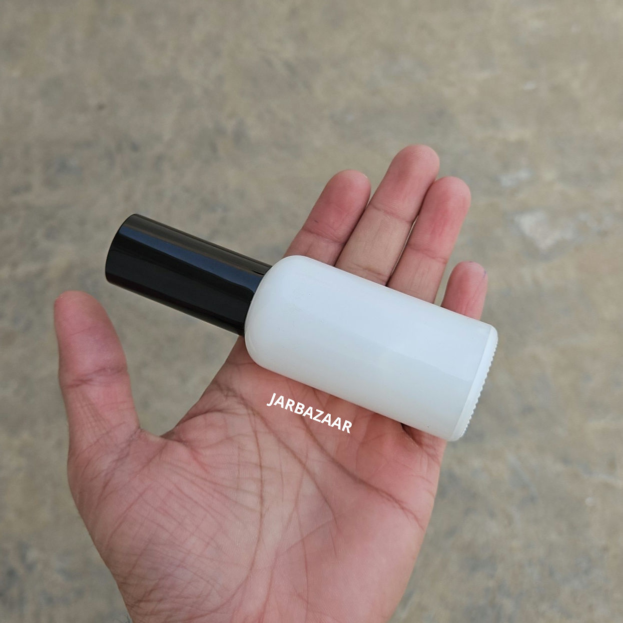 50 ml White Glass bottle (With Premium Black Serum Pumps)