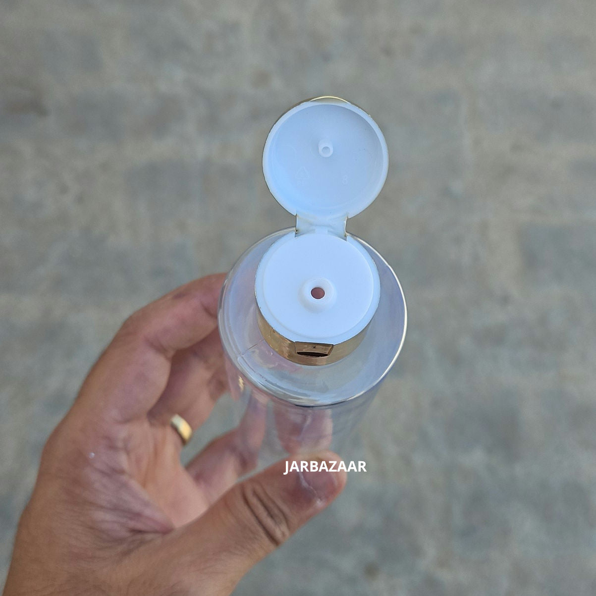 200 ML Sleek Transparent Pet Bottle (With Golden Fliptop Caps)