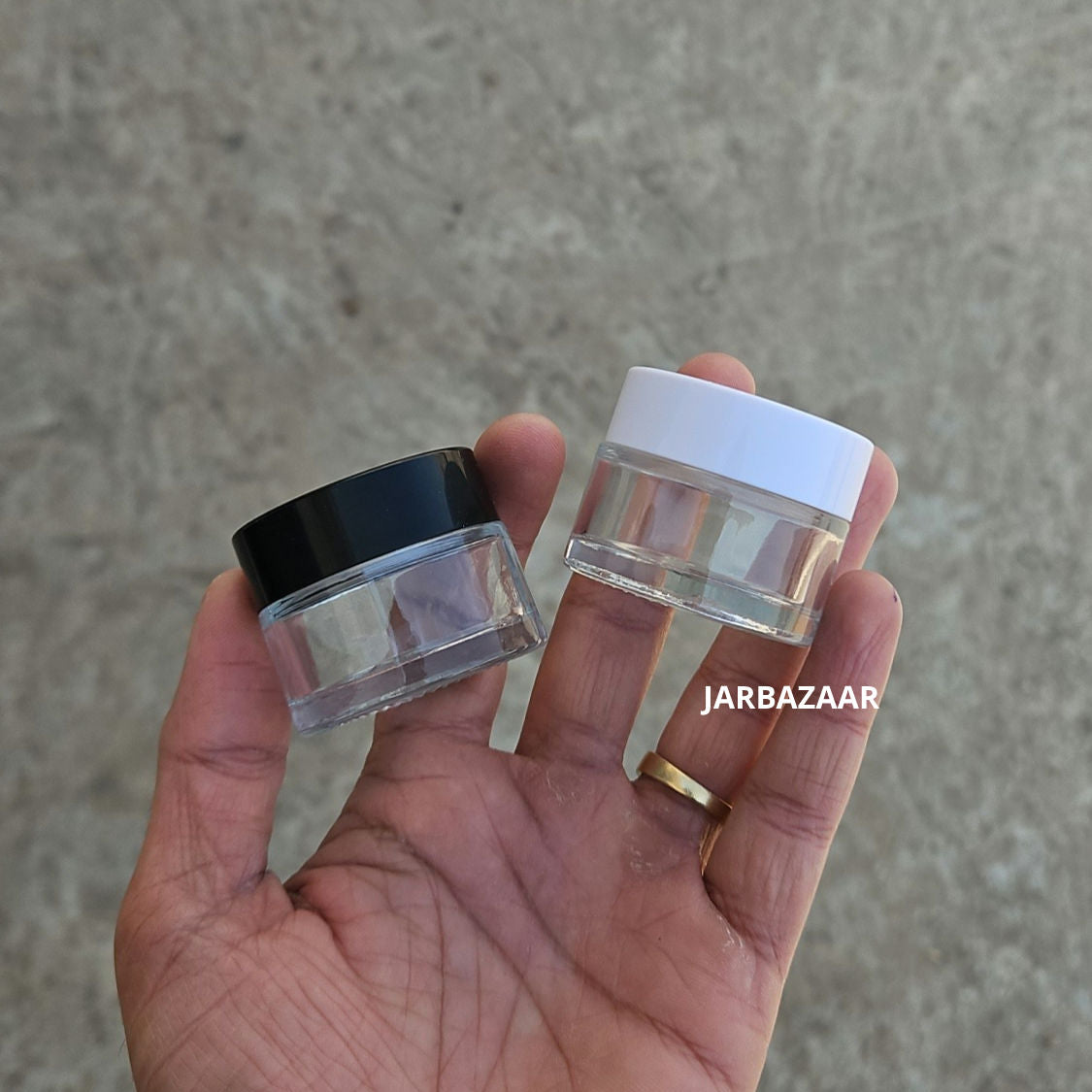 15 Gram Clear Glass Jar (Black/White Cap)