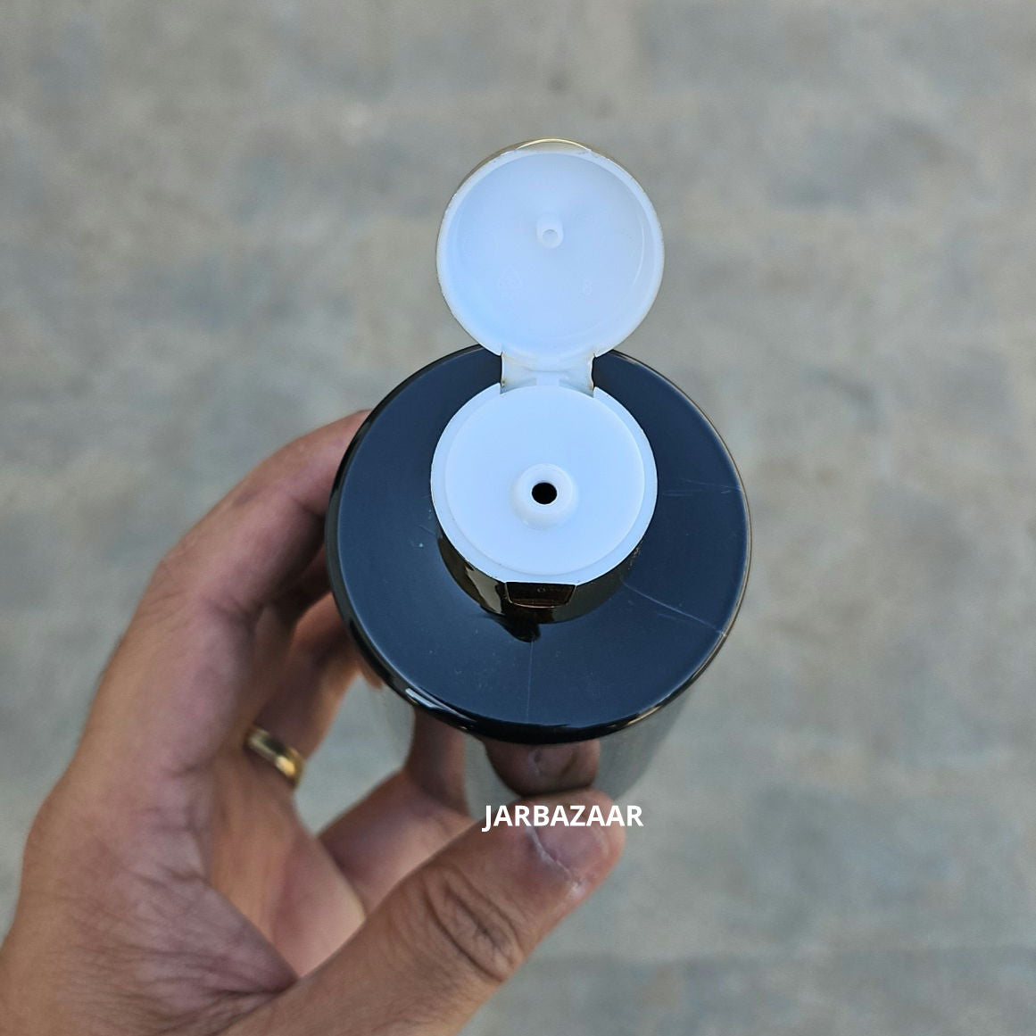 200 ML Rio Black Pet Bottle (With Golden Fliptop Caps)