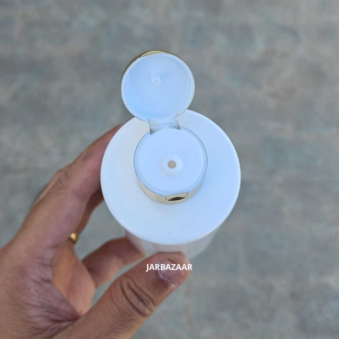 200 ML Rio White Pet Bottle (With Golden Fliptop Caps)