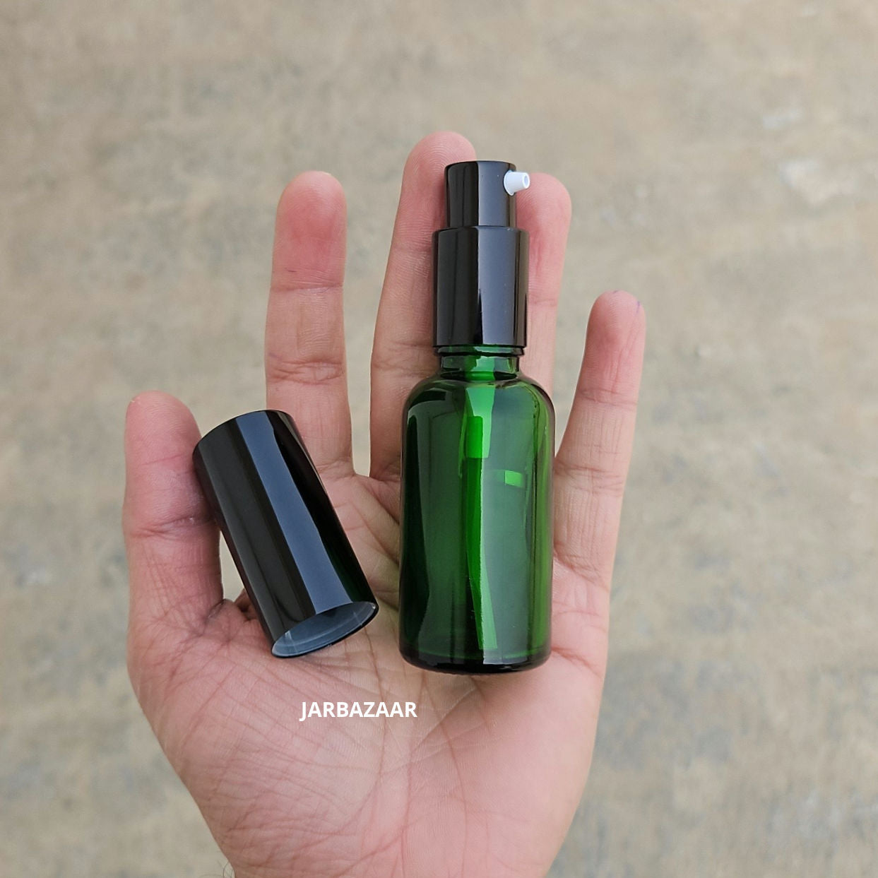 30 ml Green Glass bottle (With Premium Black Serum Pumps)