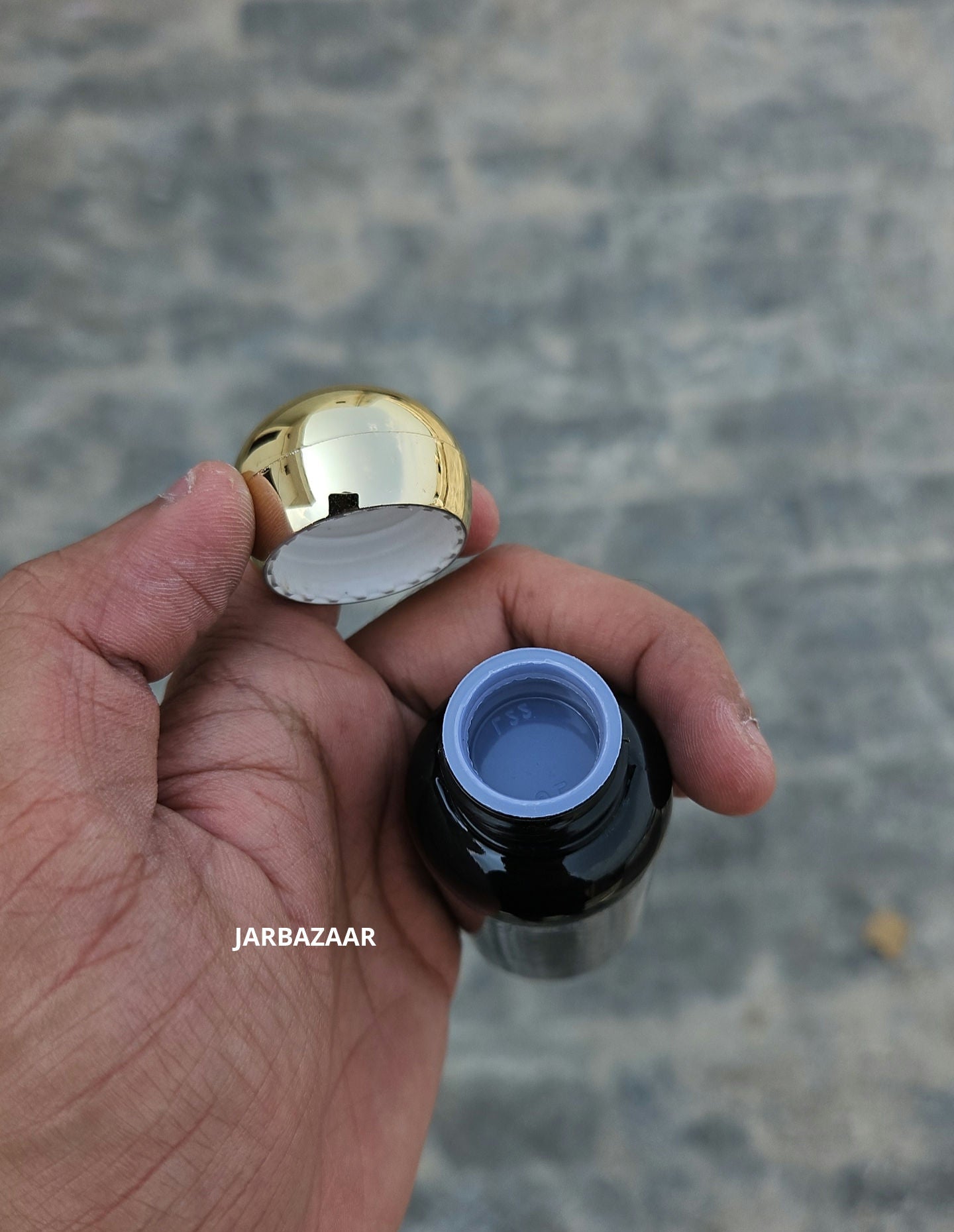 50 ML Boston Black Bottle (Golden Dome Cap)