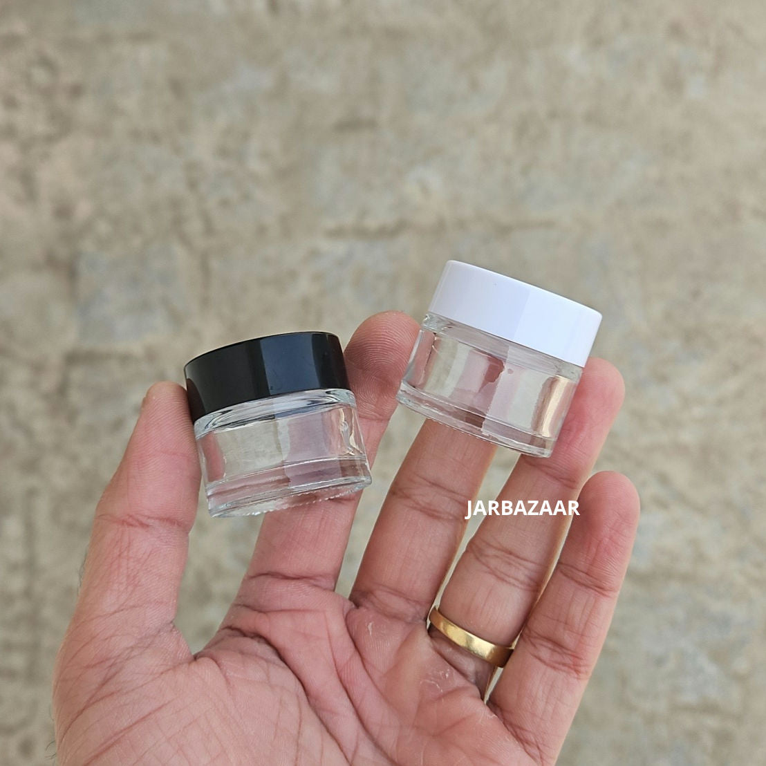 10 Gram Clear Glass Jar (Black/White Cap)