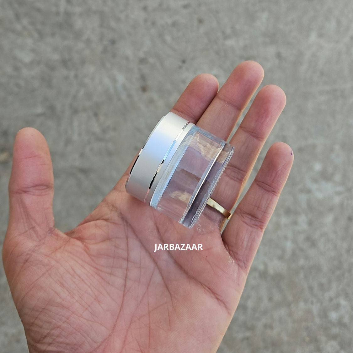 15 Gram Clear Glass Jar (Silver Diamond Cut Cap)