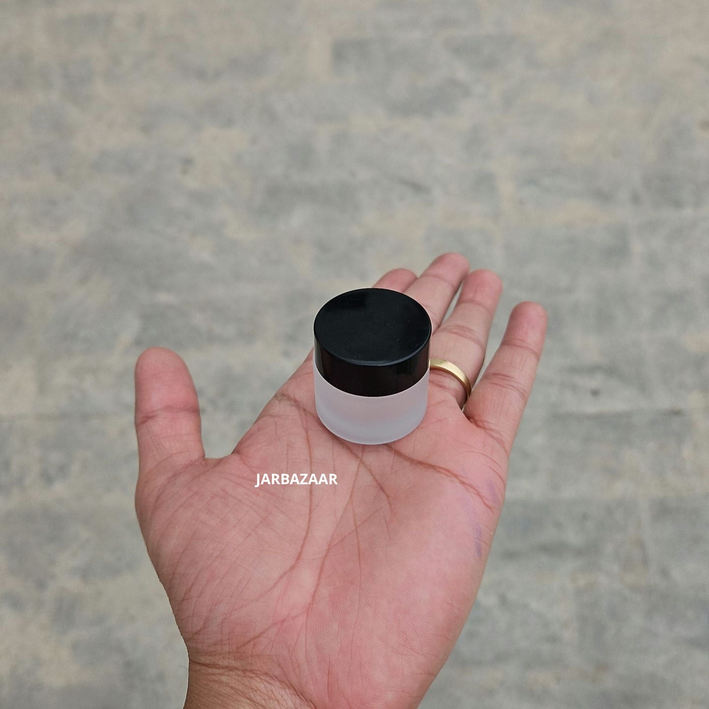 10 Gram Frosted Glass Jar (Black Cap)