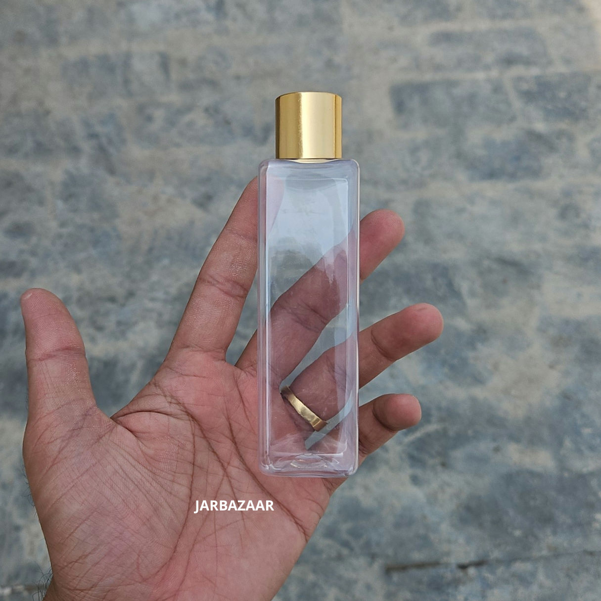 100 ml Square T.p Pet Bottle (Golden Cap)