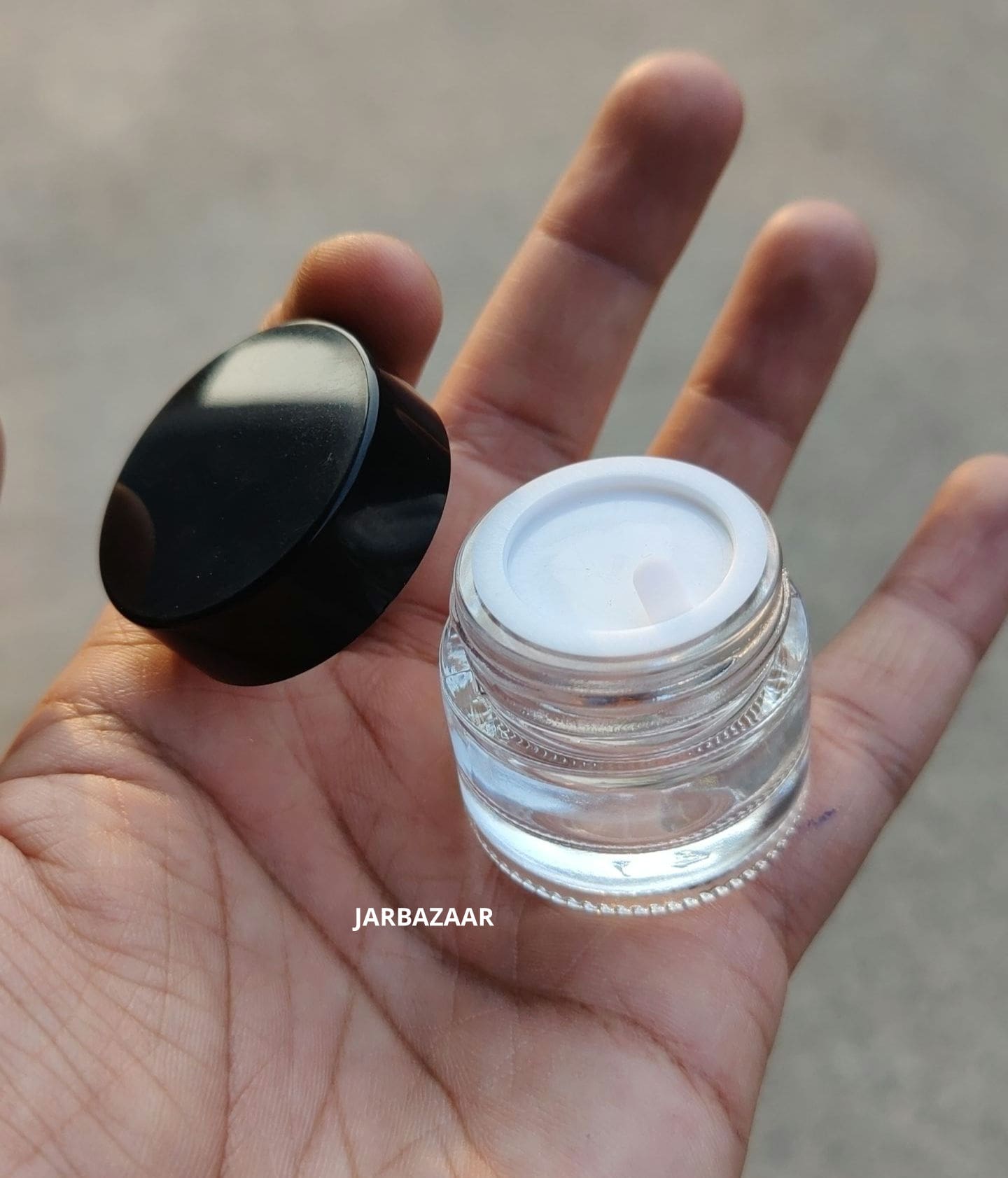 10 Gram Clear Glass Jar (Black Cap)