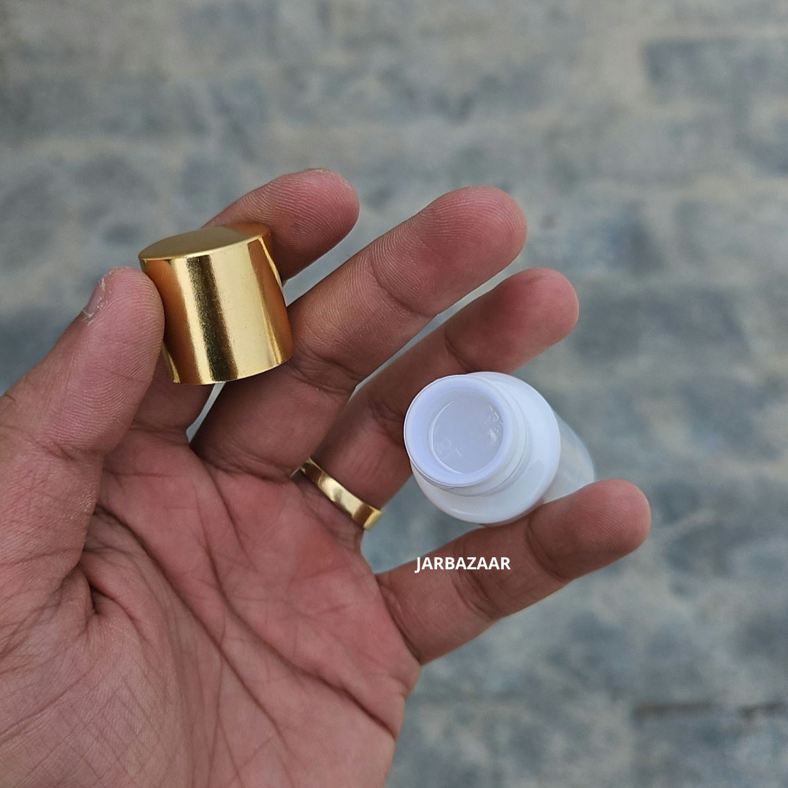 30 ml Gli White Pet Bottle (Golden Cap)