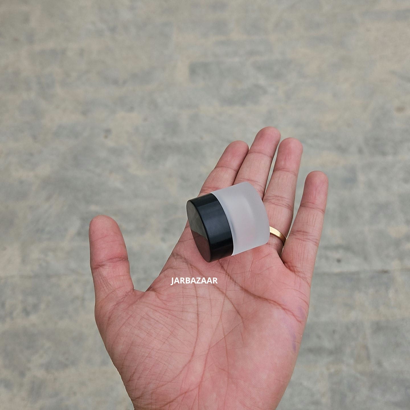 10 Gram Frosted Glass Jar (Black Cap)