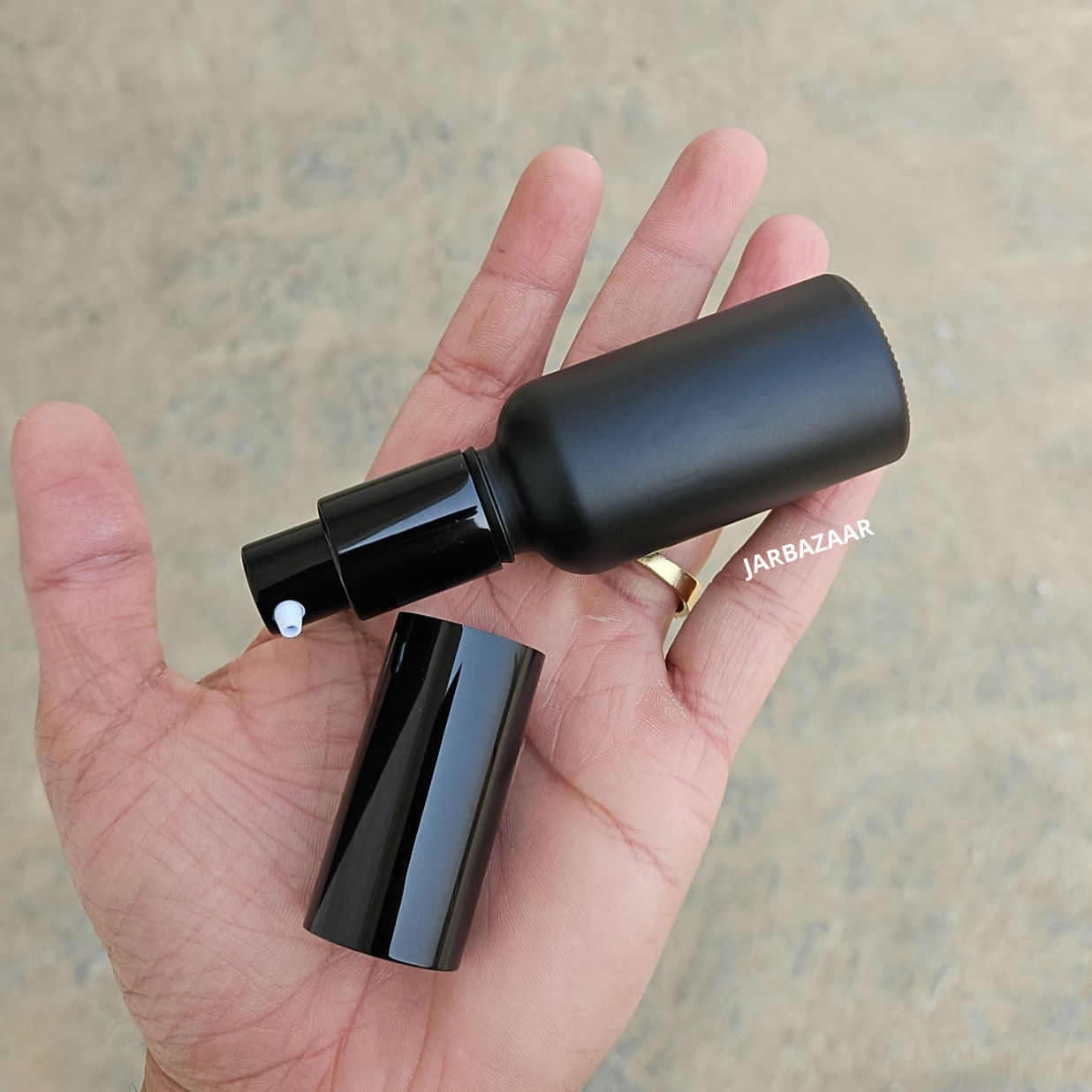 30 ml Black Matt Glass bottle (With Premium Black Serum Pumps)