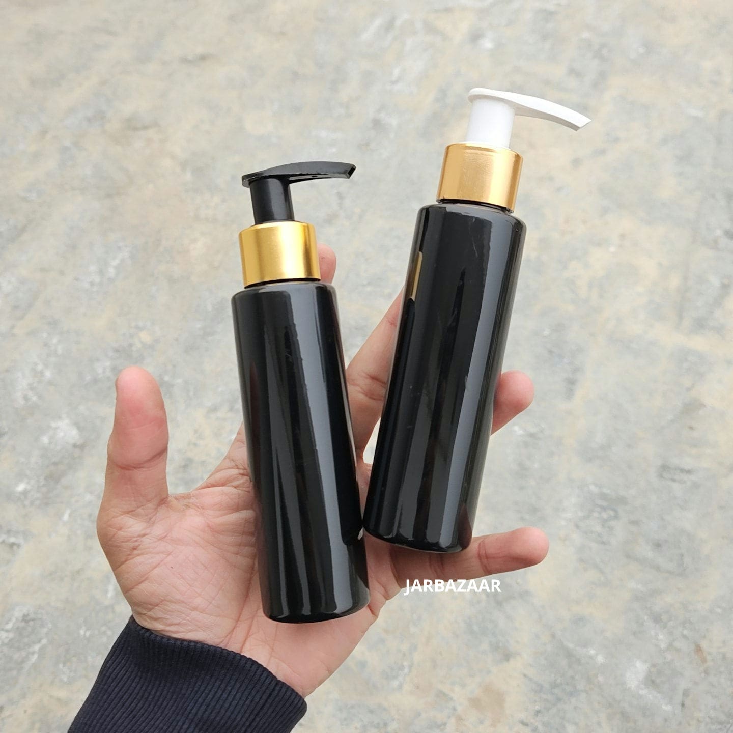 100 ML Sleek Black Dispenser Bottle (Golden Black/Golden White)