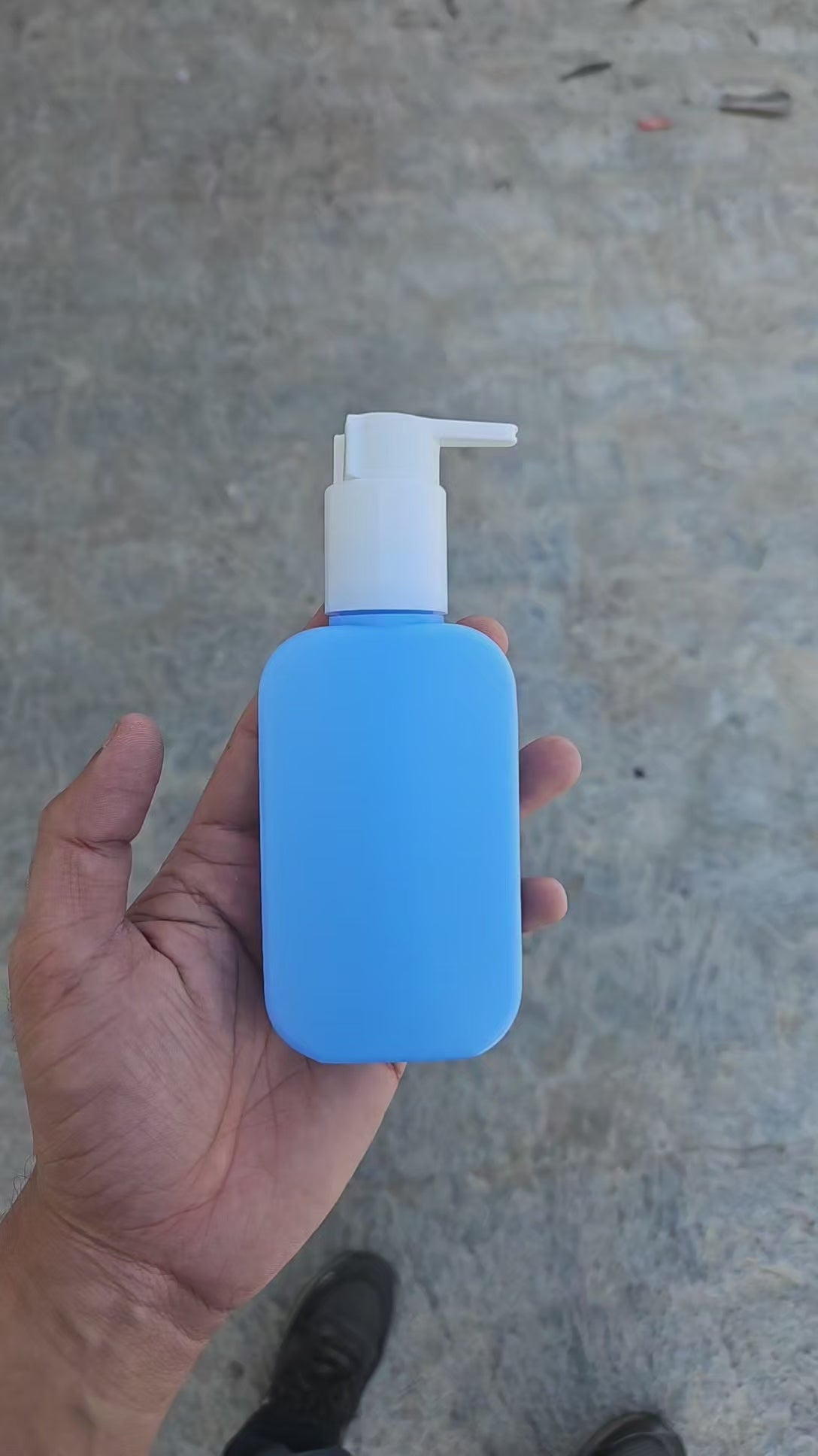 125 ML Flat Sky Blue - HDPE BOTTLE (With ClipLock Dispenser Pumps)