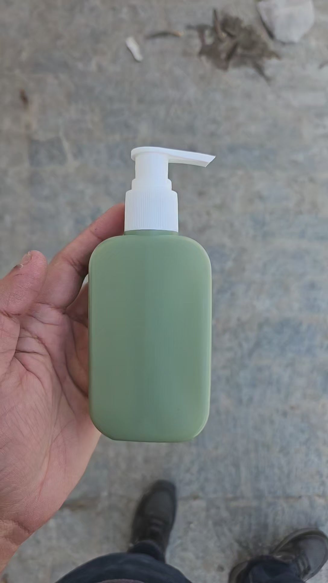 125 ML Flat Dark Green - HDPE BOTTLE (With Plain Dispenser Pumps)