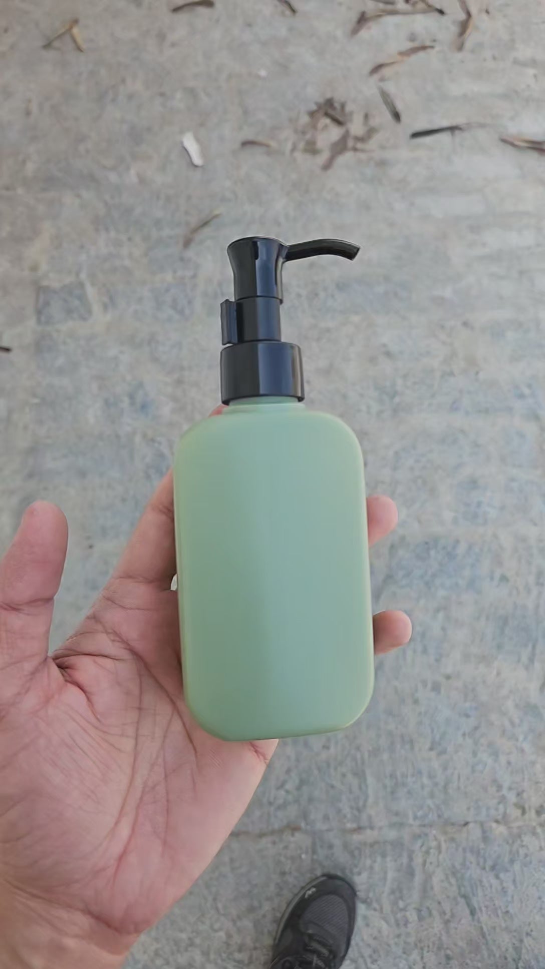 125 ML Flat Dark Green HDPE Bottle (With Sleek Dispenser Pumps)