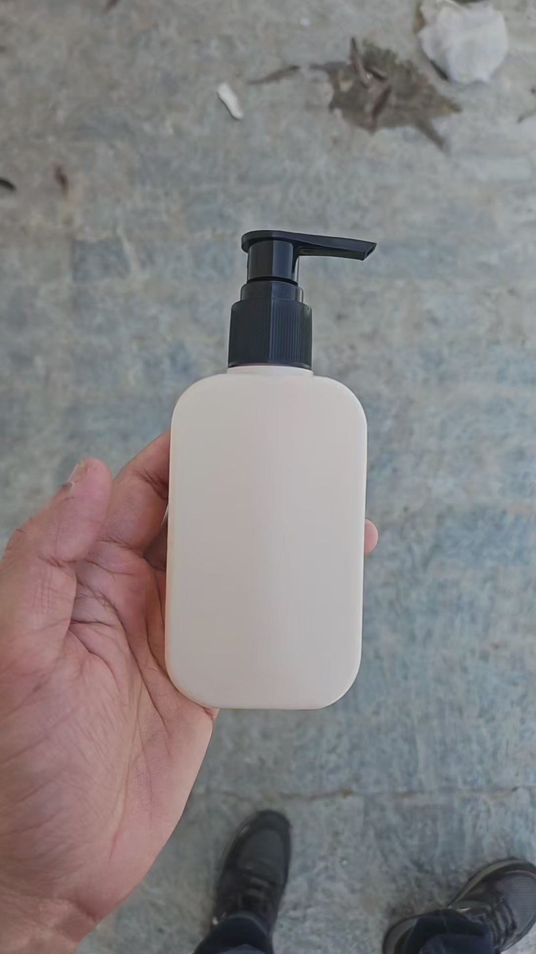 125 ML Flat Cream - HDPE BOTTLE (With Plain Dispenser Pumps)