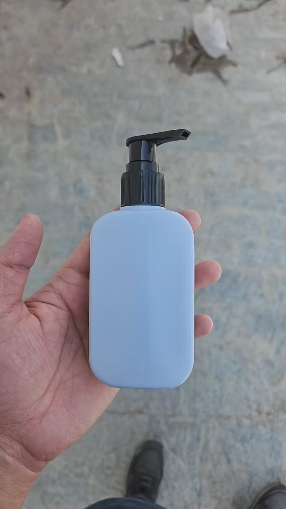 125 ML Flat Grey - HDPE BOTTLE (With Plain Dispenser Pumps)