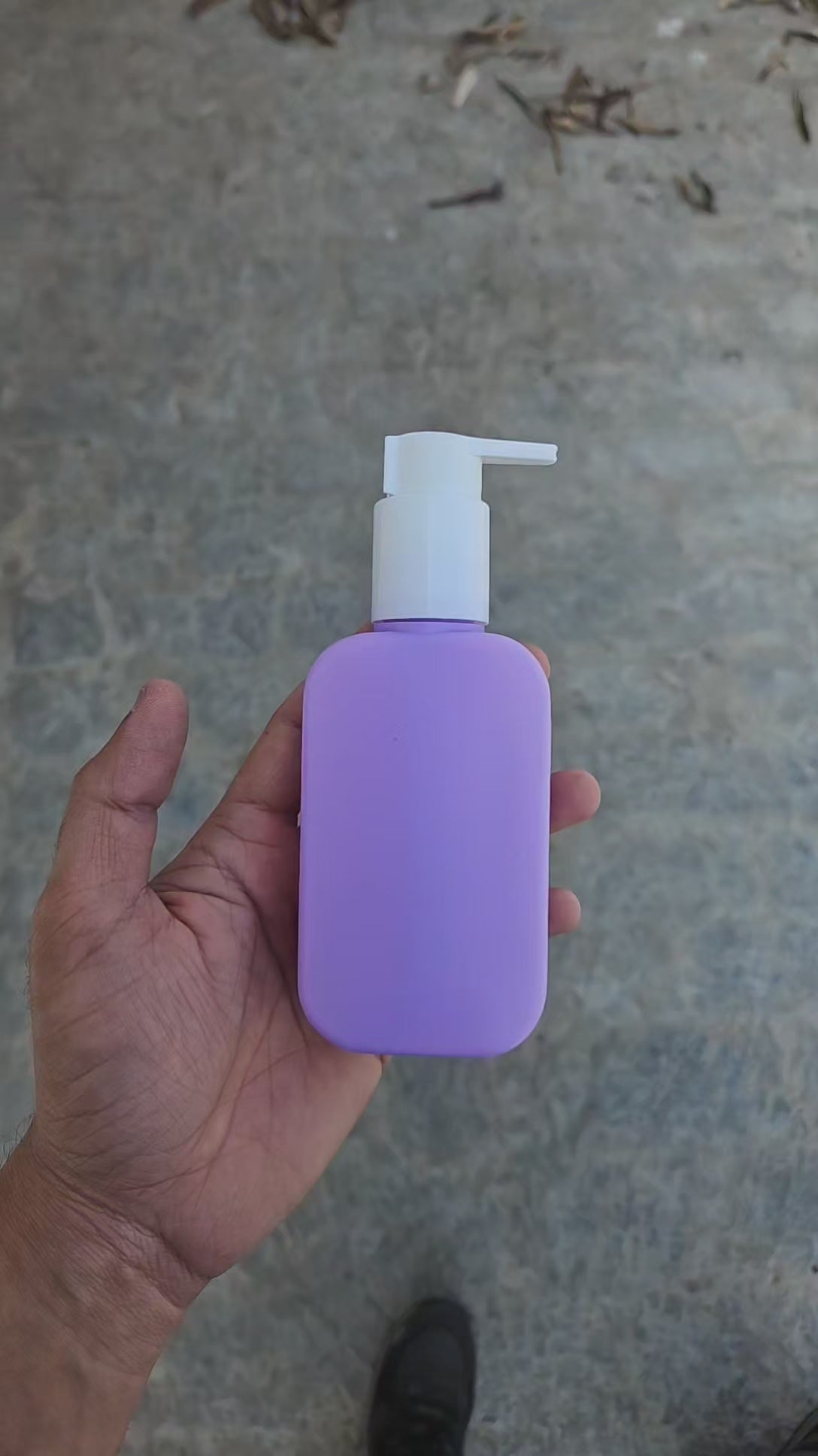 125 ML Flat Purple - HDPE BOTTLE (With ClipLock Dispenser Pumps)