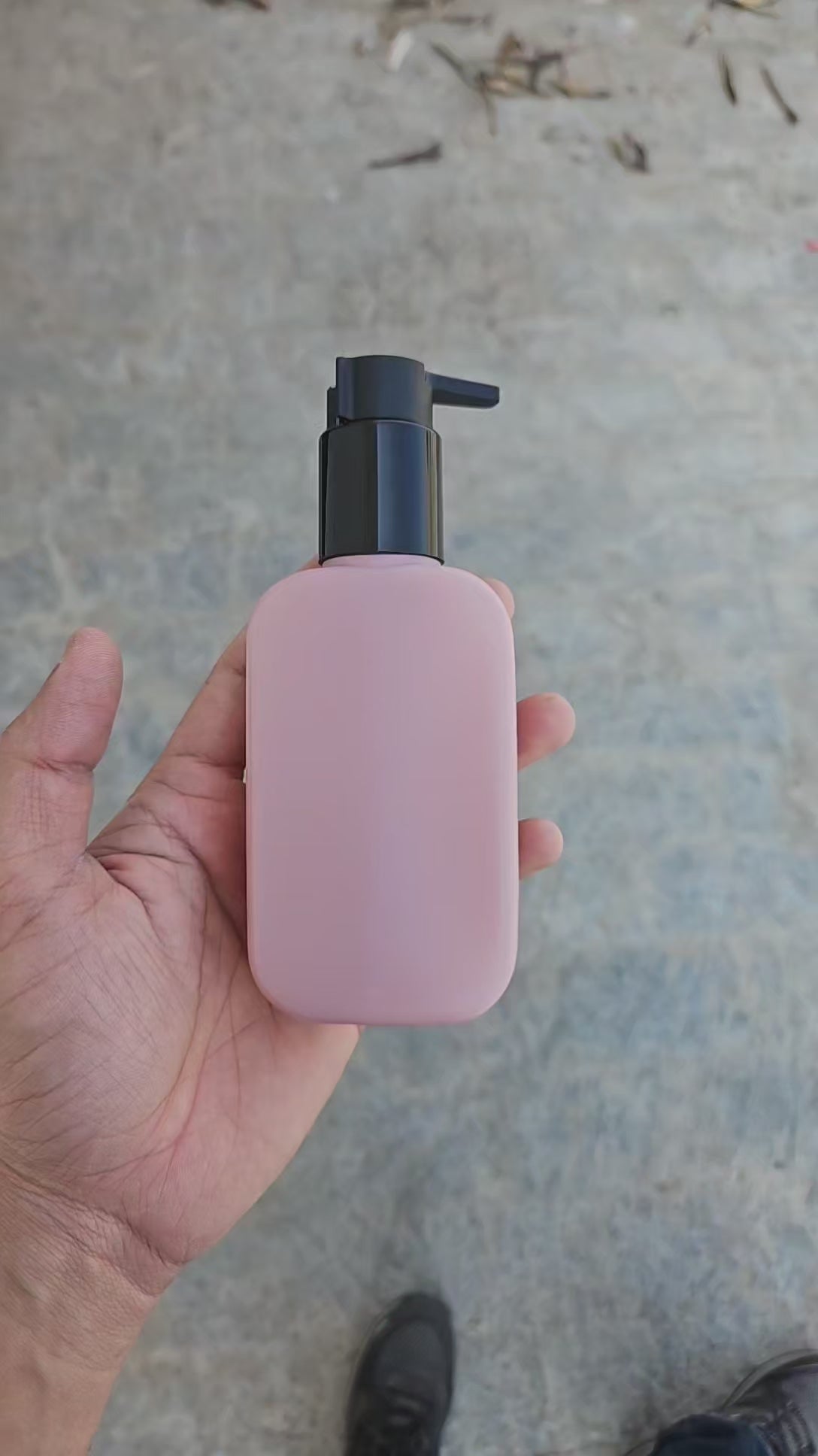 125 ML Flat Dark Pink - HDPE BOTTLE (With ClipLock Dispenser Pumps)