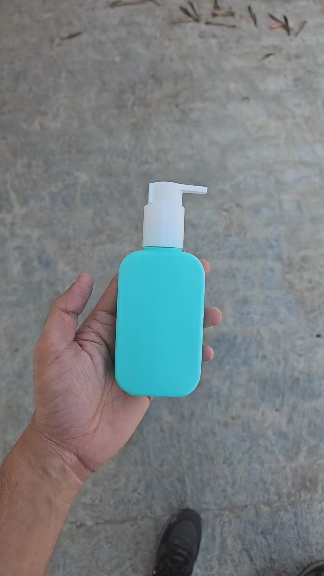 125 ML Flat Tile Green - HDPE BOTTLE (With ClipLock Dispenser Pumps)