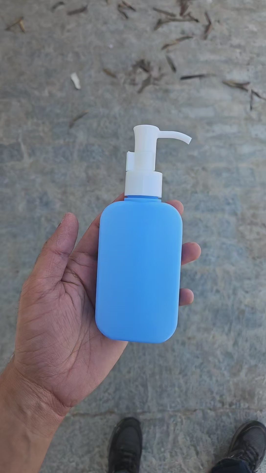 125 ML Flat Blue HDPE Bottle (With Sleek Dispenser Pumps)
