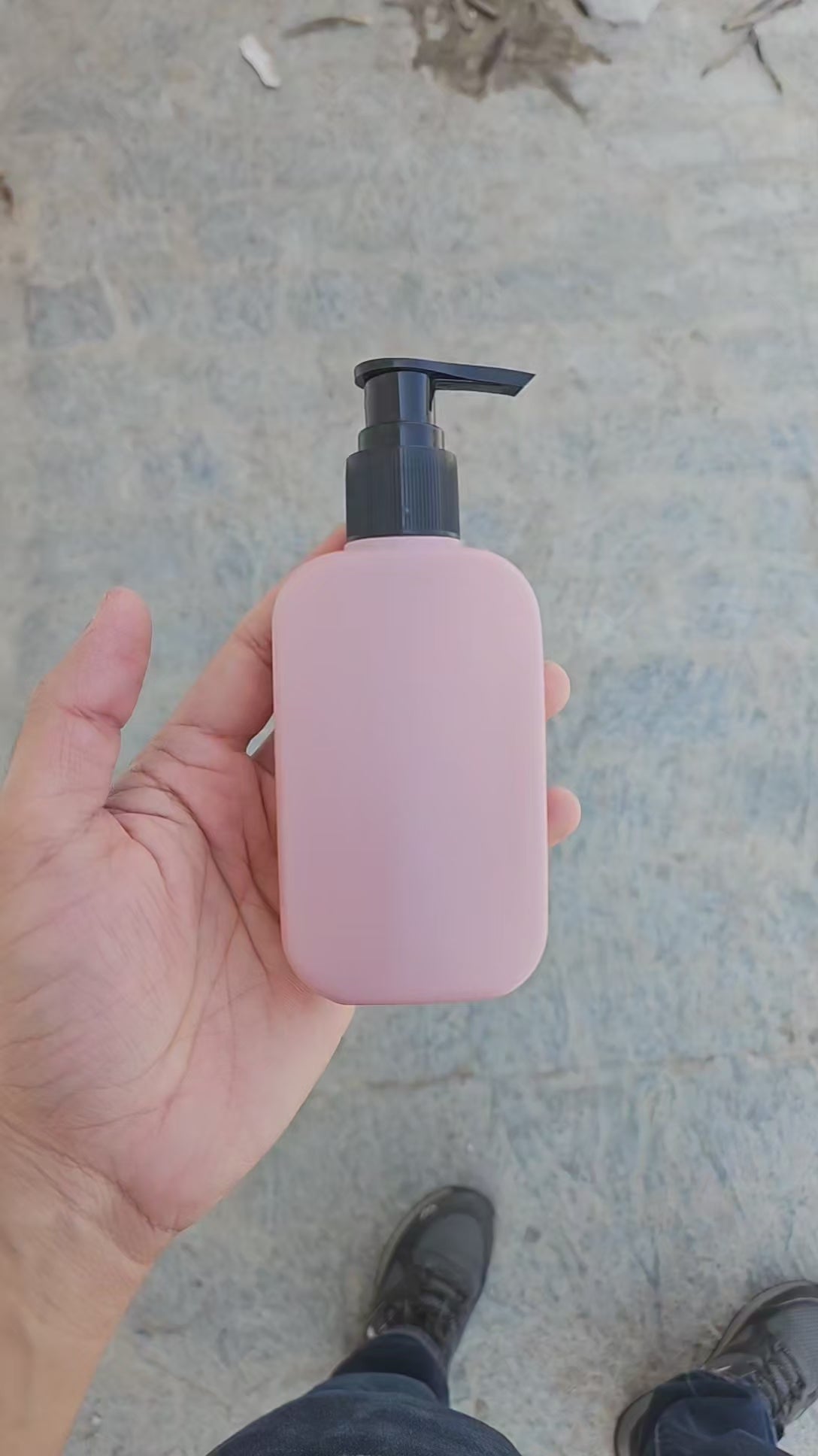 125 ML Flat Dark Pink - HDPE BOTTLE (With Plain Dispenser Pumps)