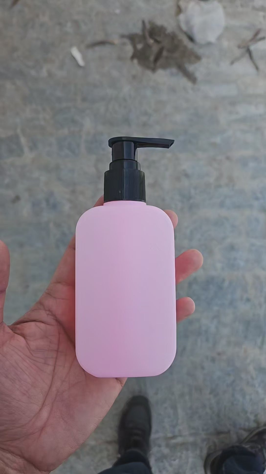 125 ML Flat Pink - HDPE BOTTLE (With Plain Dispenser Pumps)