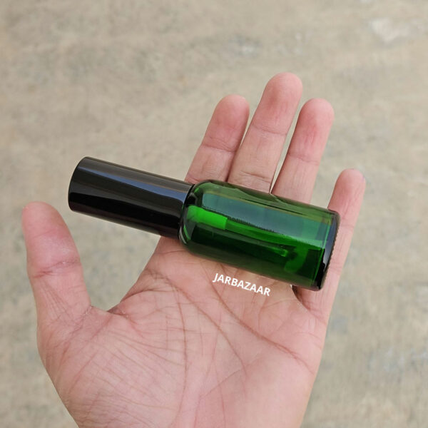 30 ml Green Glass bottle (With Premium Black Serum Pumps) - Image 3