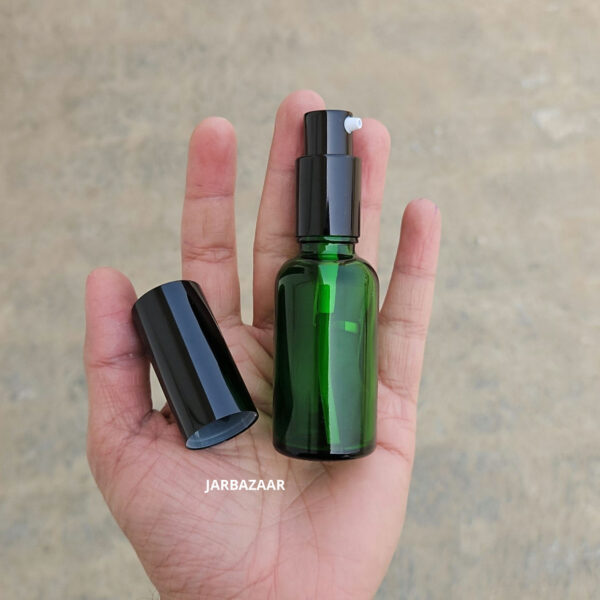 30 ml Green Glass bottle (With Premium Black Serum Pumps) - Image 4