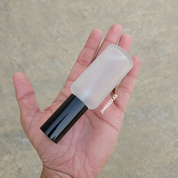 50 ML Clear Frosted Glass Bottle (With Premium Black Serum Pumps) - Image 4