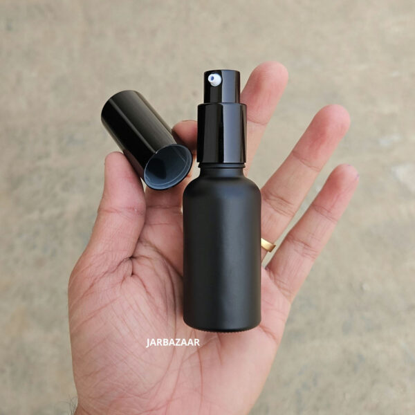 30 ml Black Matt Glass bottle (With Premium Black Serum Pumps) - Image 5