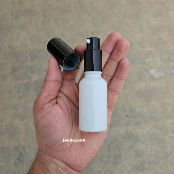 30 ml White Glass bottle (With Premium Black Serum Pumps) - Image 3